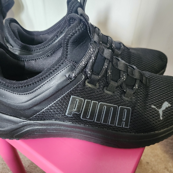 Puma slip on shoes - Picture 3 of 5